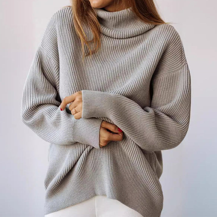 Verona | Chic high neck pullover